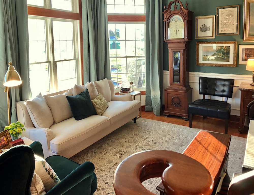 How to Decorate Your Home on a Budget - Personal Finance Library